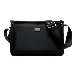 七匹狼轻便通勤斜挎包男士2025新款大容量旅行包商务单肩邮差背包