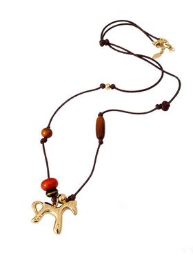 「遇见饰品MEET」皮革绳编织小马吊坠项链长款毛衣链马年配饰女