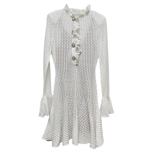 2026早春新款女装喇叭袖白色毛衣针织连衣裙千金风绝美修身小礼服