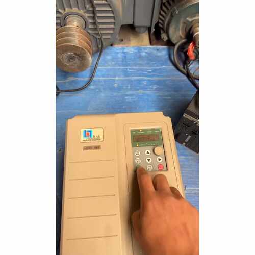 询价-HAL海菱7000变频器11kw380v三台剩2台