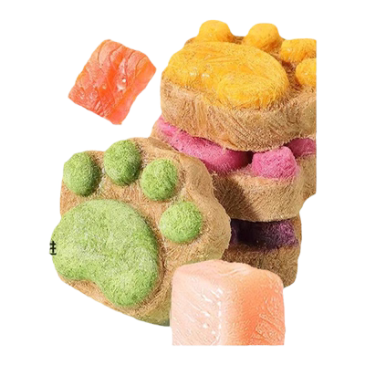 狗狗宠物零食冻干生骨肉饼拌粮
