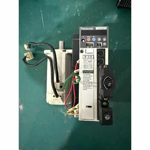 议价伺服驱动器MSDA083A1A750W功率三相2维修