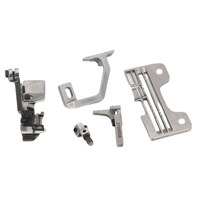 大和AZ6125拷边车 四线针位组包缝机针板牙齿压脚针头 缝纫机配件