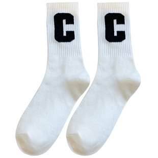 字母袜子女春秋款中筒袜ins潮白色配鲨鱼裤长筒袜纯棉秋冬季外穿
