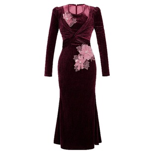 2026春季新款法式立体花朵镂空性感修身包臀连衣裙设计感魅力绽放