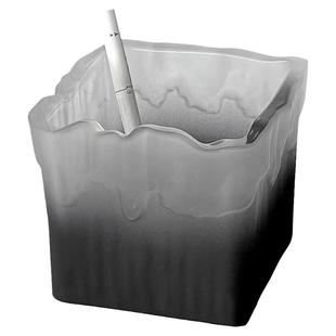 小众复古时尚烟灰缸高级感渐变黑玻璃烟缸防飞灰家用创意轻奢摆件