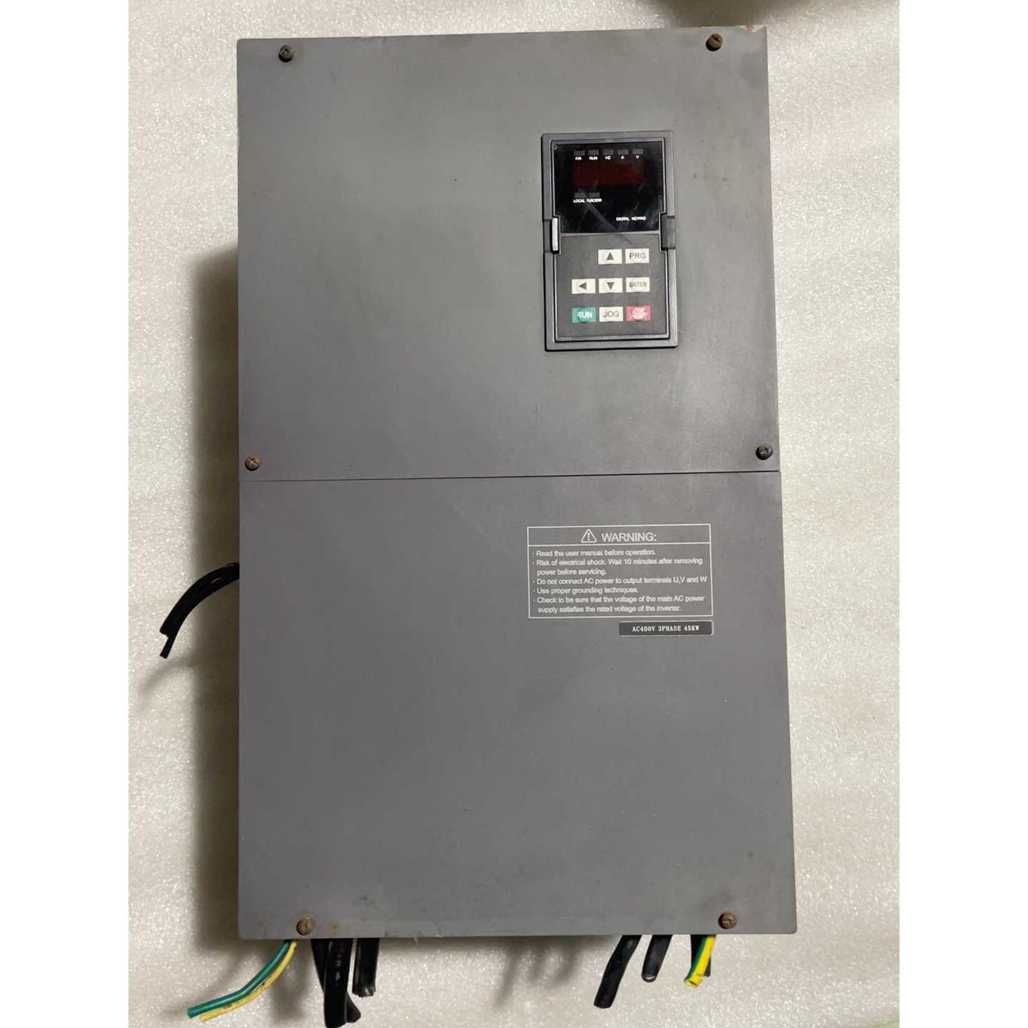 众辰变频器Z2400T-45GY一台45kw 成色如图、发货询价