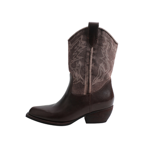 真皮~骄屿堆堆靴女2025夏季新款西部牛仔靴复古骑士尖头刺绣短靴