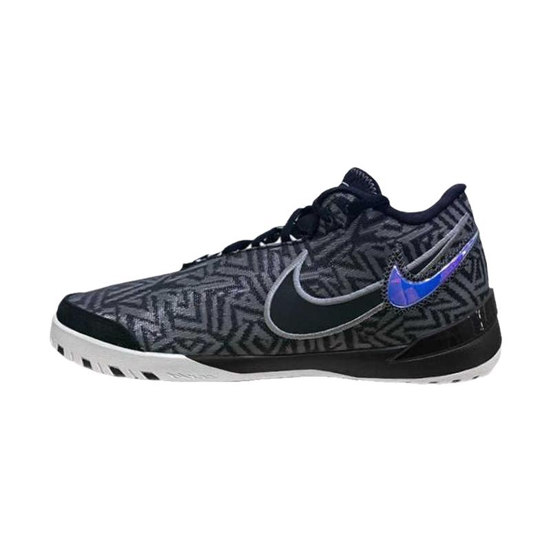 NikeLBJNXXT男子实战篮球鞋