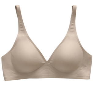 日本深V果冻大胸显小缩胸文胸防下垂内衣女无痕一片式超薄款胸罩