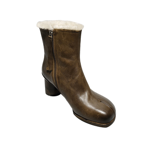 马皮假分趾秋冬复古粗高跟短靴子加绒真皮马丁靴猪蹄靴Tabi分趾靴