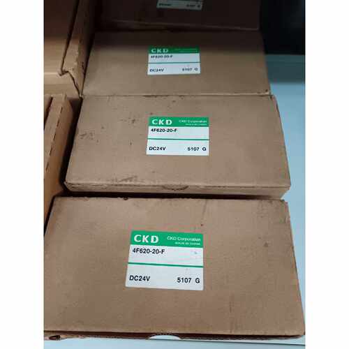 议价CKD电磁阀，4F620-20-F 全新带包装，数量四个，原