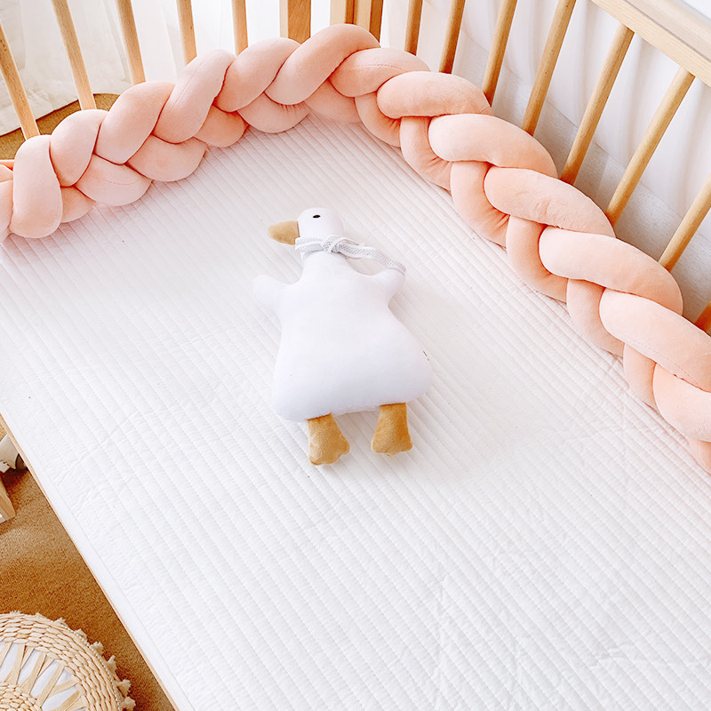 婴儿床床围麻花围栏软包防撞条新生儿童床围拼接床靠装饰床上用品