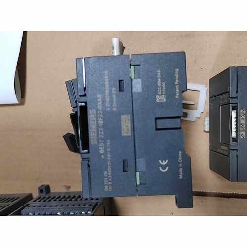 询价6ES7222-1BF22-0XA8 件，实物实图