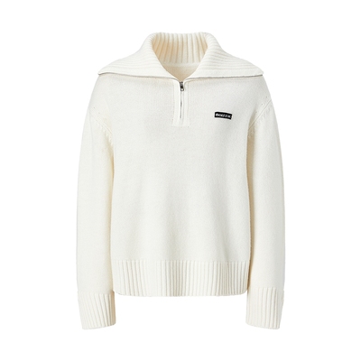 大翻领绣标套头针织衫