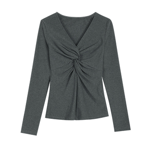 Maven Lin 精明恣意 黑色扭结V领长袖t恤女气质收腰针织衫上衣