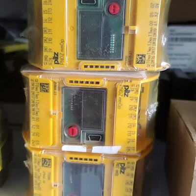 溢价-pilz 772000仅3个没有封有直接拍
