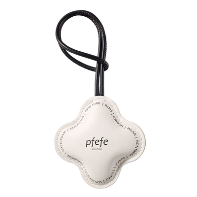 巴黎左岸晨露白玫瑰香氛包挂