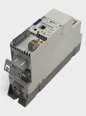 Lenze 8400 StateLine C E84AVSCE3024SXS Frequenzumrichter