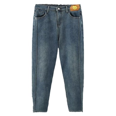 宛宛家牛仔裤百搭时尚