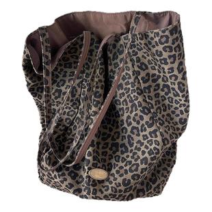 豹纹帆布包大容量包包女款2025新款单肩包日常通勤托特包手提包