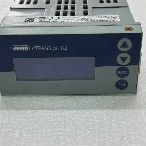 JUMO DTRANS PH 02 202551/01-8-01-4-4-0-23/000 Transmitter/co
