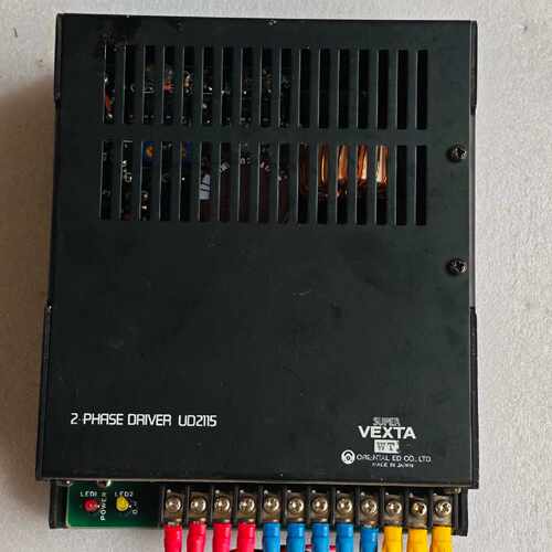 溢价-东方步进驱动器 UD2115B，成色如图，，有需