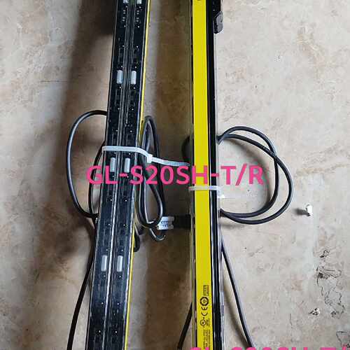 溢价-KEYENCE安全光栅GL-S20SH-T/R！