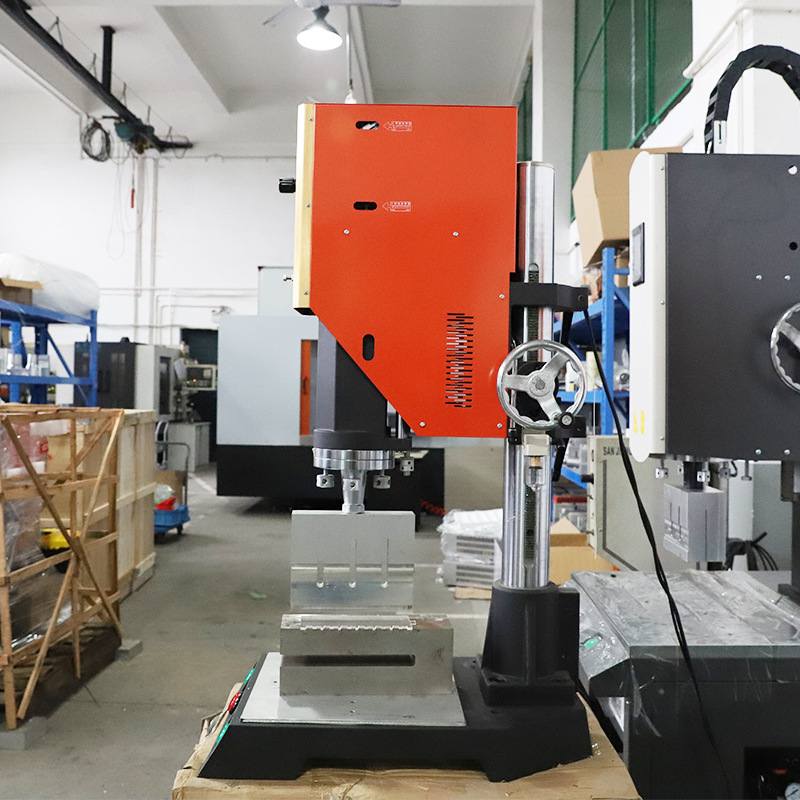 厂家超声波塑料焊接机熔接机15K20K2600W 超声波自动化熔接塑焊机