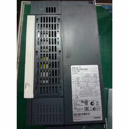 议价施耐德变频器ATV71HC28N4 全新原装正品 质保一年