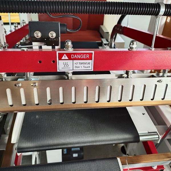 东莞海直 热收缩膜包装机 全自动彩盒覆膜塑封机 L型封切机