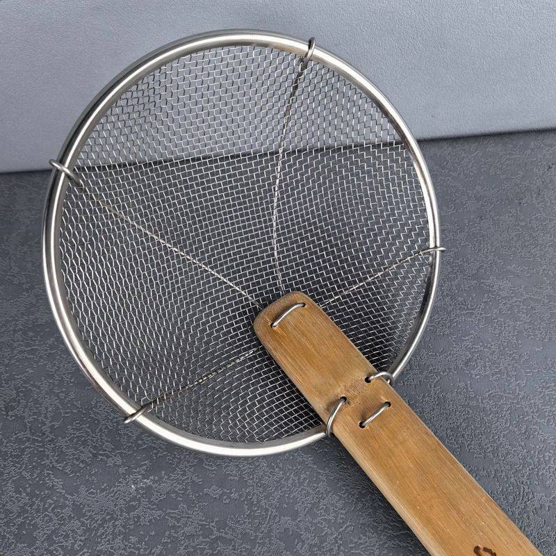 304201不锈钢漏勺厨房过滤网笊篱大炸捞漏网篱勺捞木柄密油炸厘