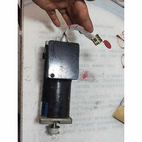 议价LEESON利森永磁直流电机维修
