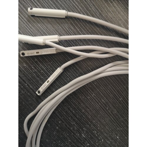 询价磁性开关D-A93   RM2S-UL  AC50V   R
