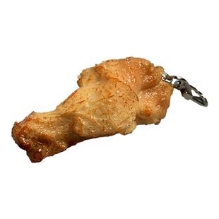 一只垂涎欲滴的烤鸡腿钥匙扣烤肠包饰耳机套挂件仿真食玩搞怪礼品