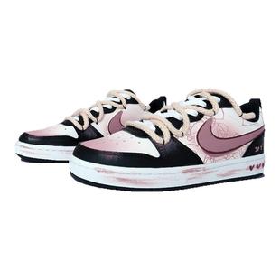 定制球鞋Nike Court Borough浪漫收集者甜酷轻便低帮板鞋女款粉墨