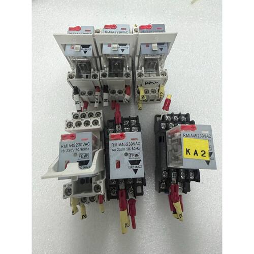在线议价瑞士佳乐中间继电器 RMIA45 230VAC