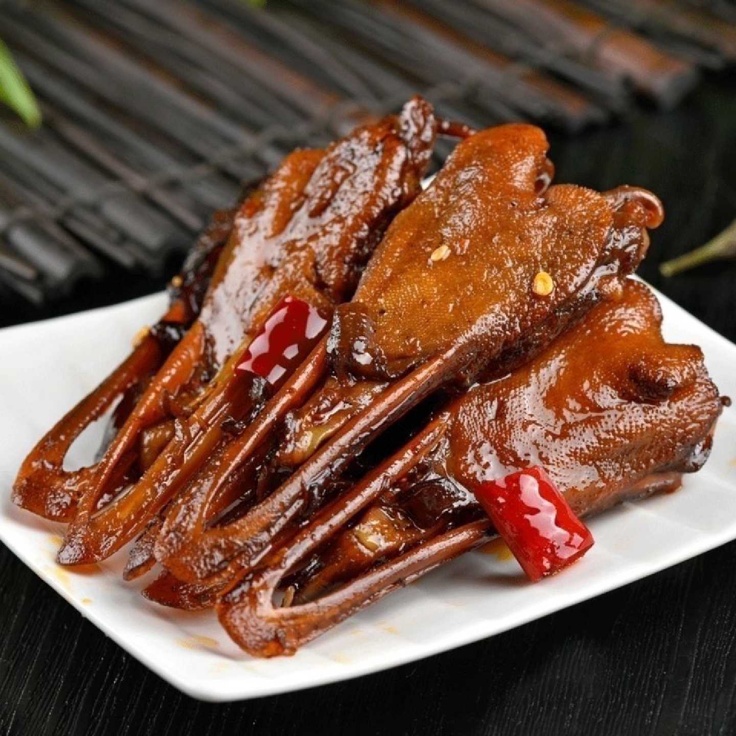 香辣鸭头麻辣盐水熟食卤味小吃辣味五香食品下酒菜休闲零食即食