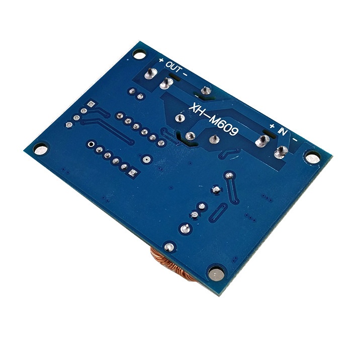 XH-M609 直流电压保护模块锂蓄电池欠压亏电低电量断开输出12-36V