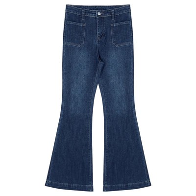 极简超模辣妹提臀大喇叭牛仔裤女