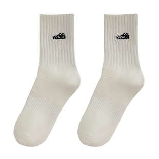 春秋季刺绣字母运动长女袜袜子女中筒袜收腰棉袜鲨鱼裤ins风潮袜