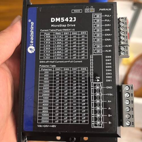 询价下单雷赛智能DM542J微步驱动器，成色如图，功能完好。支持脉