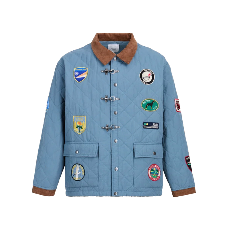 蓝色多徽章绗缝拼布棉服外套