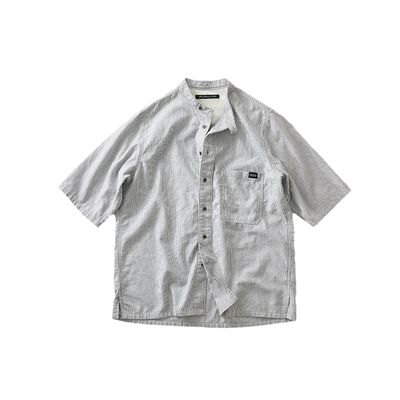 灰色条纹衬衫宽松短袖