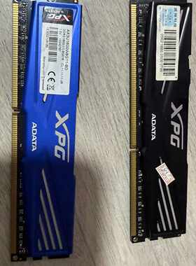 出两条威刚XPG DDR3 1600 8G内存条，一条蓝色马