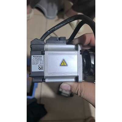 在线议价实价伺服电机200W 型号：MSMD022S3U实物拍摄