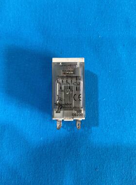 议价施耐德 RXM2AB2FD 插拔式小型中间继电器 DC 110V 两开两闭