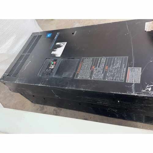 议价富士110kw变频器一台，FRN0203F2S-4C，110