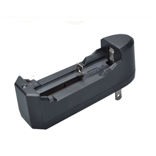 18650锂电池充电器强光手电筒3.7V/4.2V/14500座充16340充满自停