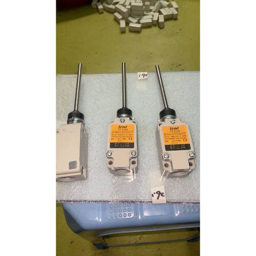 询价下单天得TEND限位开关，型号TZ-5106，全新级并没用过3个